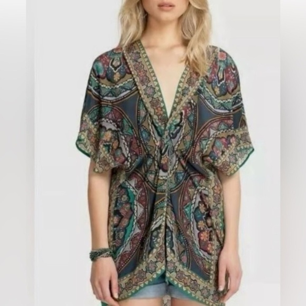 Johnny Was Spezia Twisted Cover Up (Style CSW4420-J) Womens Medium 100% Silk